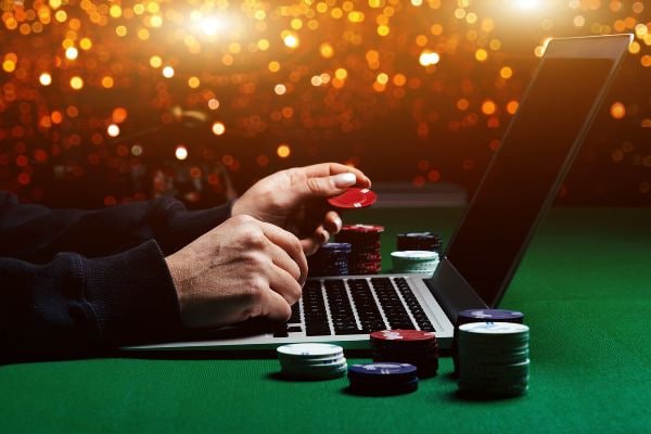 MDY Sport အီစပို့ လောင်းကစား — DOTA 2 နှင့် Mobile Legends ပြိုင်ပွဲ Live Betting